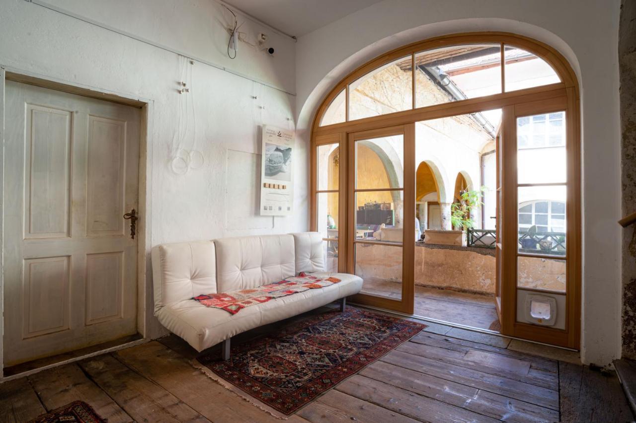 Art House Radovljica Apartment Exterior photo